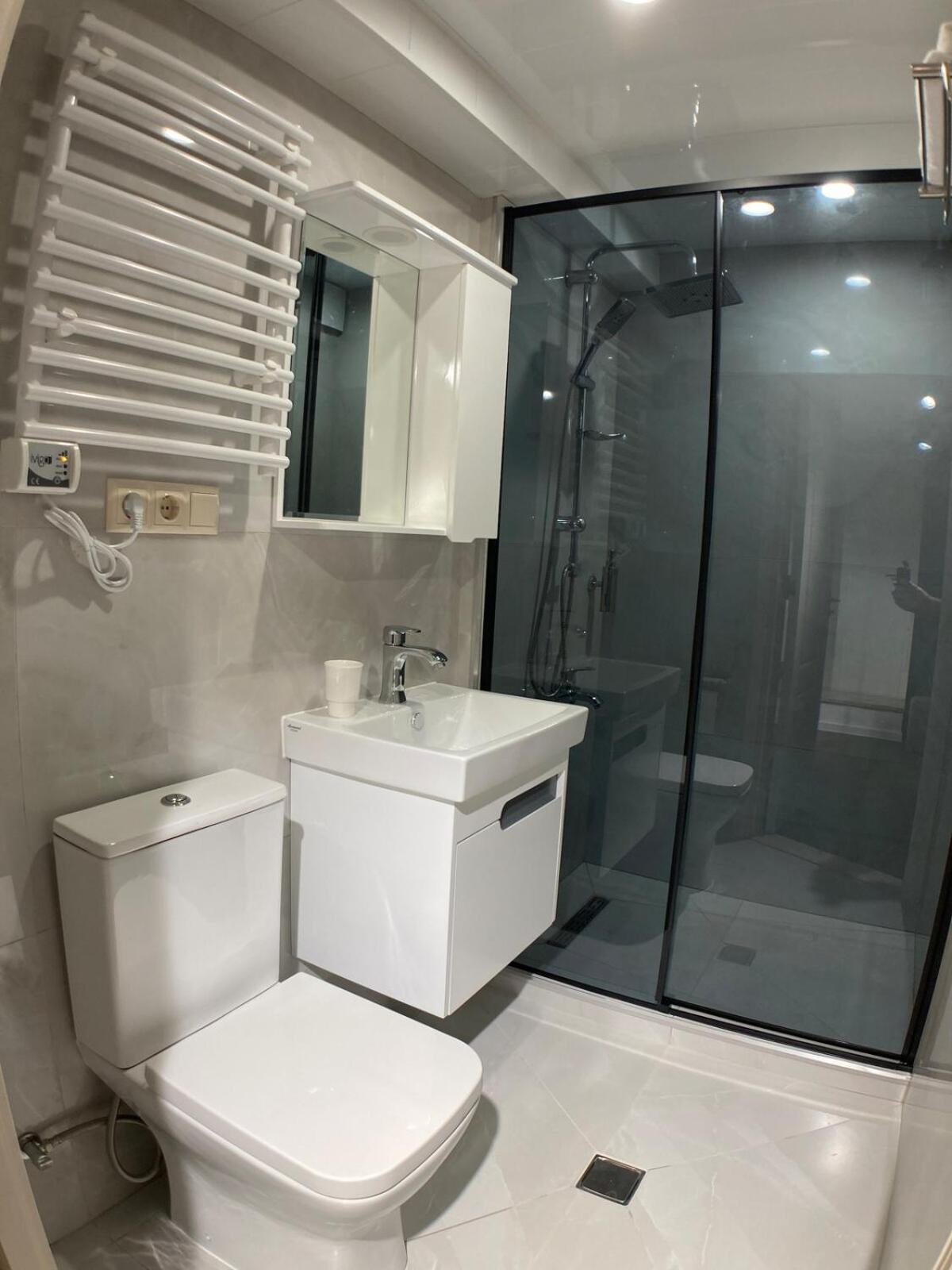 Apartment A Cozy And Comfortable Semi-basement Tbilisi